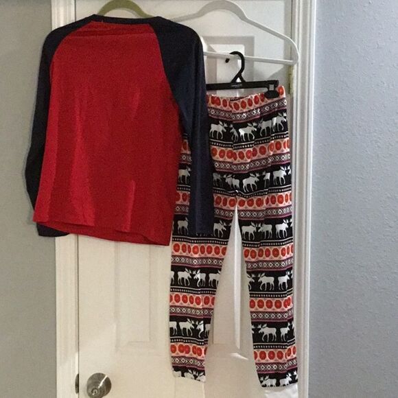 Moose Pajama Set Pants Shirt Size Medium - Picture 4 of 5